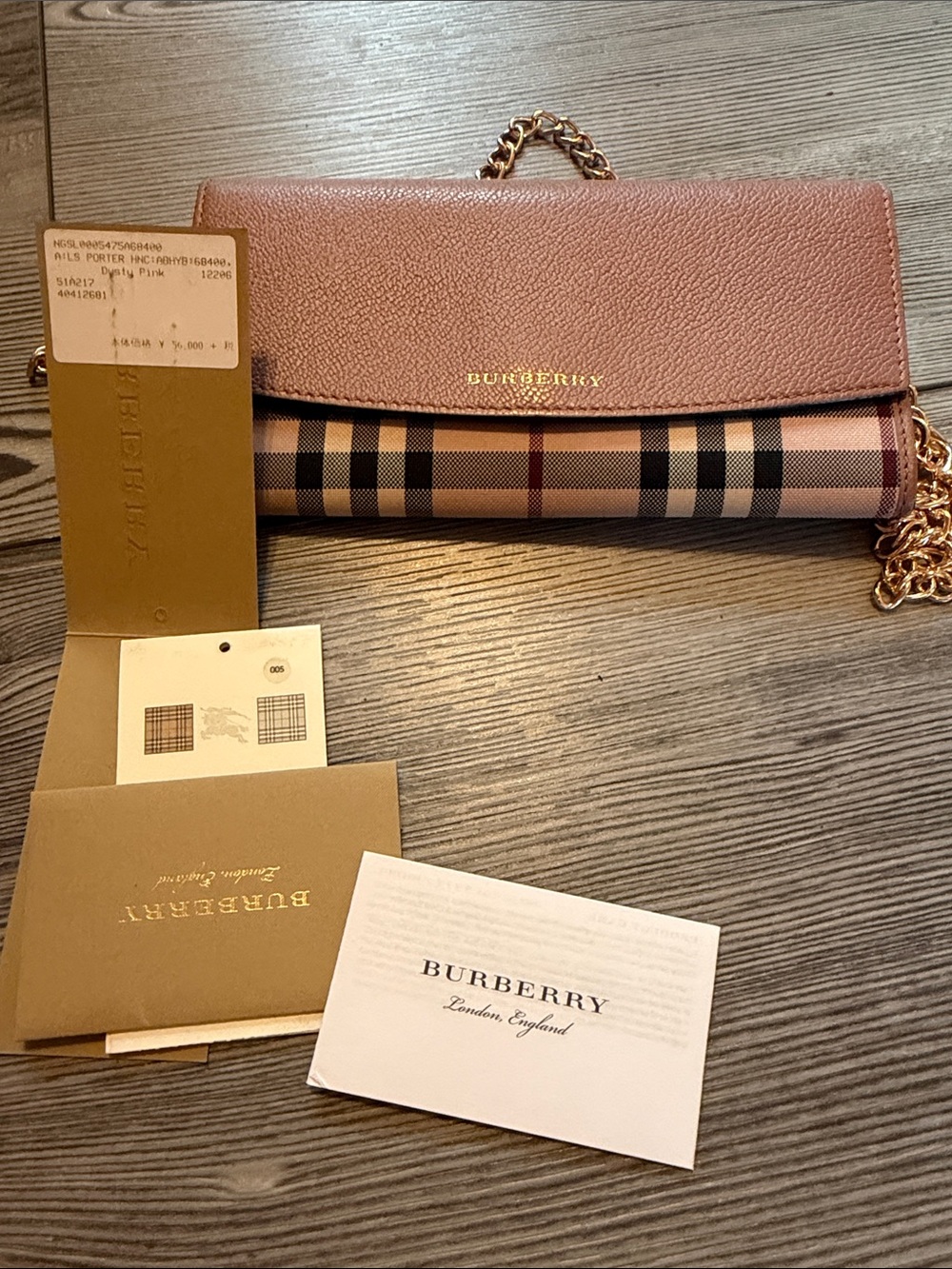 Burberry pink leather and house check canvas chain wallet - Picture 11 of 12